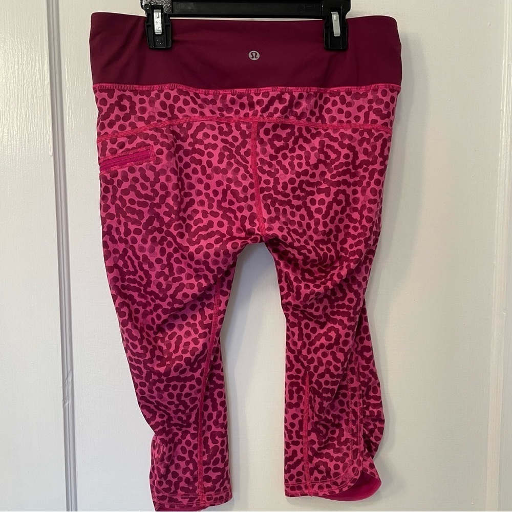 Lululemon Run: Top Speed Crop Ace Spot Jewelled Magenta Dashing Purple